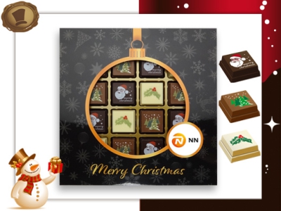 Kerst Pralines 16 stuks <br>Kerstbal zwart-goud